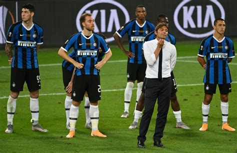 Official facebook page of f.c. Inter Milan Recalibrates In Time To Calm Conte Storm