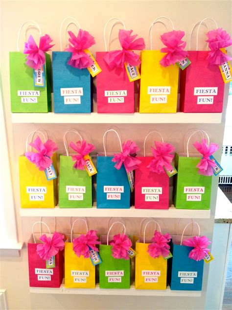 Get ready to fiesta with these 20+ cinco de mayo party ideas. "F" is for Favors #3 - Jaime Costiglio
