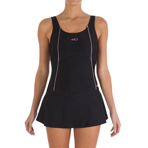 Choissisez votre maillot de bain de natation parmis nos modèls tyr une pièce.du modèle de maillot de bain de natation découvrez nos collections tyr de maillots de bain d'entrainement et de compétition pour la natation mais aussi nos produits de triathlon ainsi que notre gamme textile. Maillot de bain natation une pièce femme Audrey noir