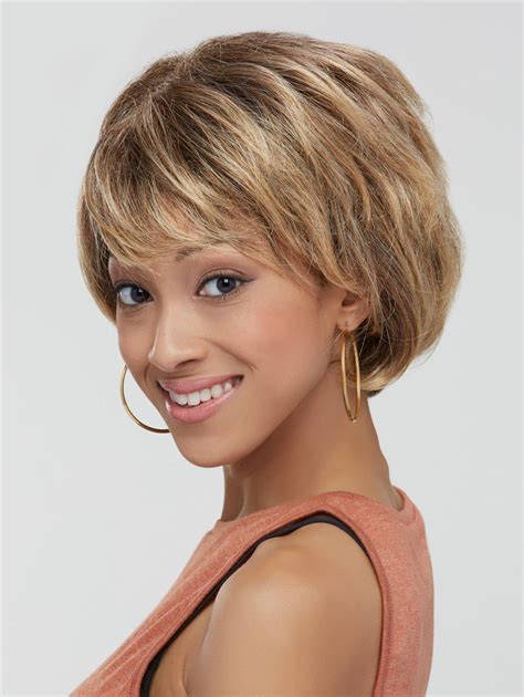 Colormix Mixed Color Synthetic Fluffy Wave Short Layered Cut Wig