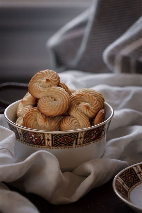 This nutty buttery crescent shaped austrian vanillekipferl cookie recipe (vanilla crescent cookies) is the perfect holiday treat to share with family and friends. Traditional Ukrainian Cookie Recipes Ebook - FREE DOWNLOAD ...