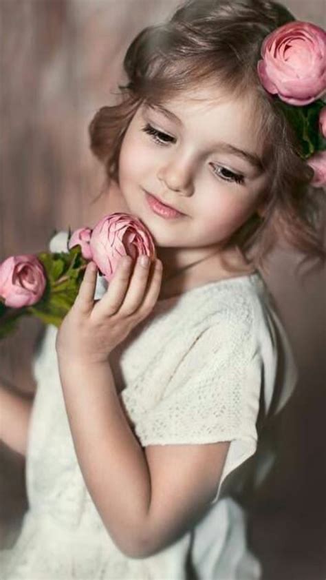 Pin By Martina On Ternura Pretty Little Girls Beautiful Children