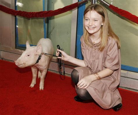Wilbur the pig is scared that come winter, he will be slaughtered for food. Charlotte's Web (2006) Premiere Photos - Special Event ...