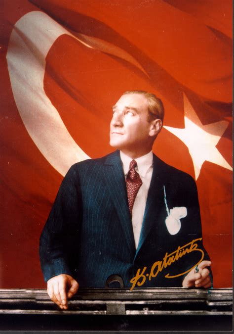 Atatürk | Pembe Dinozorlar