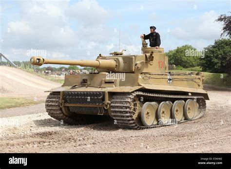Tiger 1 Sd Kfz 181 Panzerkampfwagen Vi Ausf E Stock Photo Alamy