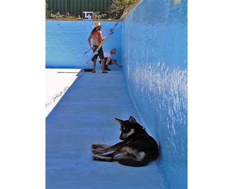 Putty and plaster mix that set underwater will allow you to fix cracks get it done right the first time, and save yourself the money and headaches. DIY Pool Resurfacing from Hitchins Technologies