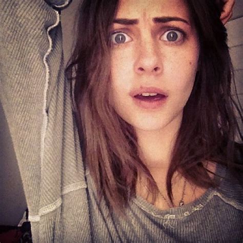 Willa Holland Hands Naked Onlyfans