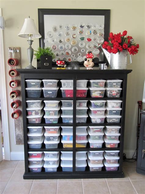 This little organizer is a perfect example of a cheap way to get things organized. All The Joy: Tuesday Ten- Craft Organization Ideas!