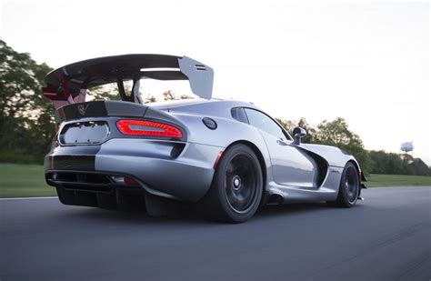 2016 Dodge Viper Acr Unveiled “fastest Viper Ever” Performancedrive