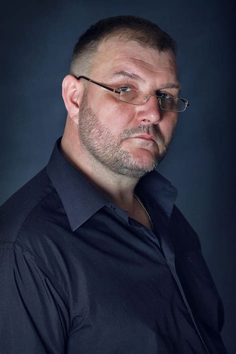 А так быковский является потомком донских казаков. Дмитрий Быковский — биография, фильмография, фотографии актёра