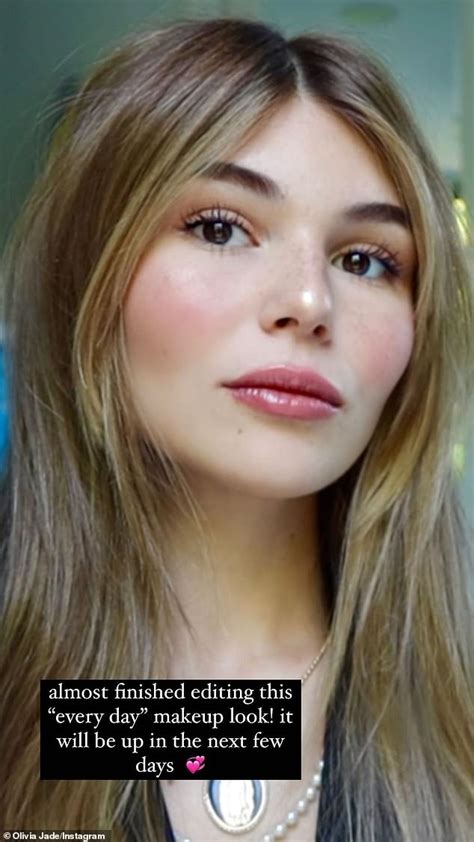 Olivia Jade Flaunts Every Day Makeup Look For Next Vlog After