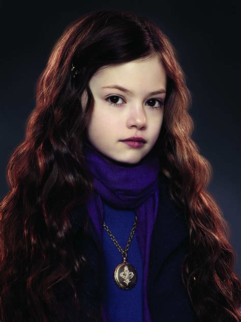 Oh Look Twilight Baby Renesmee Cullen Is Grown Up Now