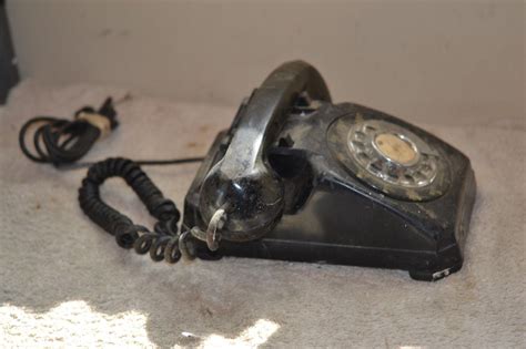 2 Vintage Stromberg Carlson Rotary Dial Telephone Model 1543