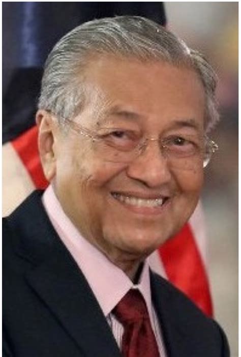 Biodata Tun Dr Mahathir Bin Mohamad