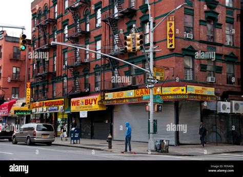 East 117th Street In Harlem Manhattan New York City Streets Stock Photo