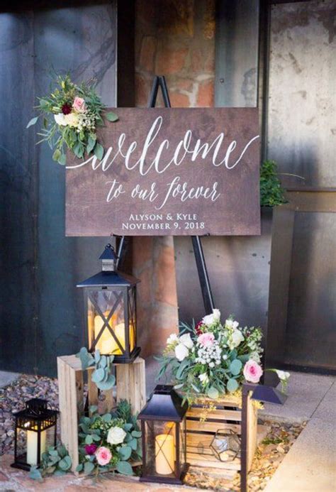Farmhouse Wedding Sign Decor With Lantern And Floral Ideas Homemydesign