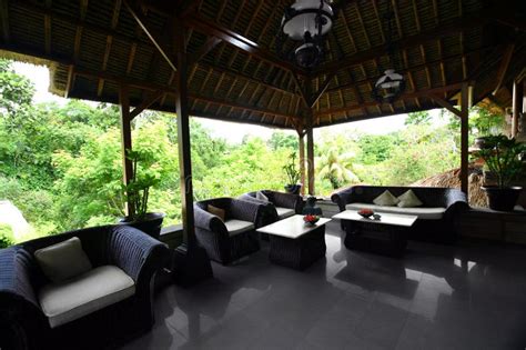 Balinese Furniture On Patio Stock Image Image Of Decor Furnished