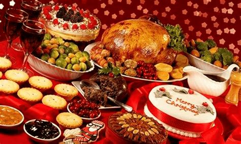 9 Foods We Only Eat Over The Christmas Season