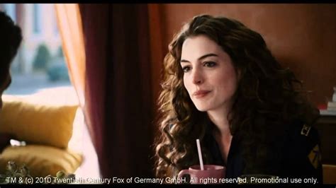 A young woman suffering from parkinson's befriends a drug rep working for pfizer in 1990s pittsburgh. LOVE AND OTHER DRUGS - NEBENWIRKUNG INKLUSIVE | Trailer ...