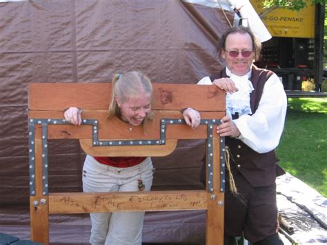 çete Eşitsizlik Kondüktör Renfaire Stocks Shriners