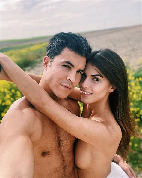 Kiko Jiménez totalmente desnudo grabado en vídeo por Sofía Suescun