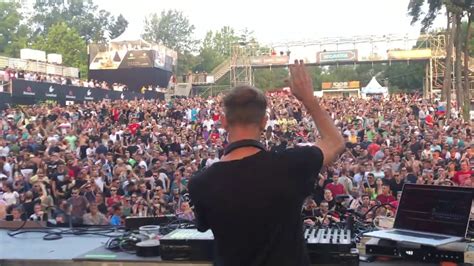 4k Richie Hawtin Drops Id Bomb Lovefest 2019 By Grotto The Way