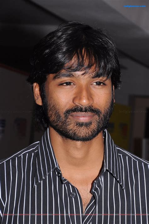 Dhanush Actor Hd Photosimagespicsstills And Picture