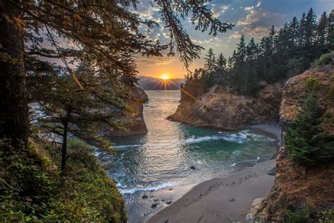 Secret Beach Brookings Oregon By Tj Orton Photo 120103885 500px