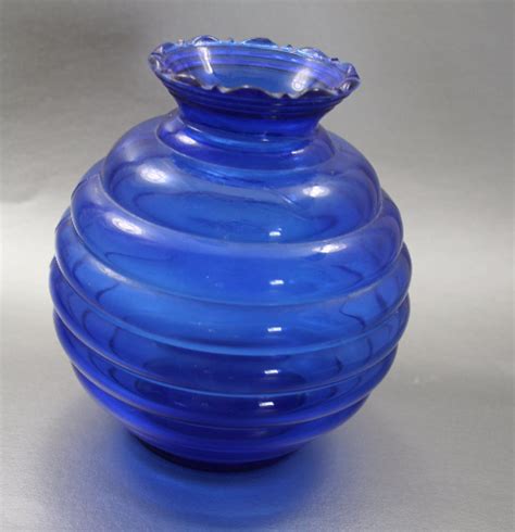 Cobalt Blue Ribbed Glassware Made In Usa Blue Flower Vase Etsy Blue Flower Vase Cobalt Blue