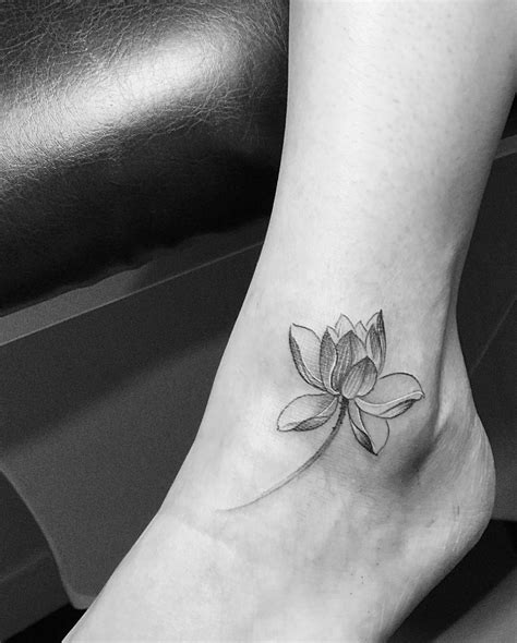 Details 72 Ankle Lotus Tattoo Latest Ineteachers