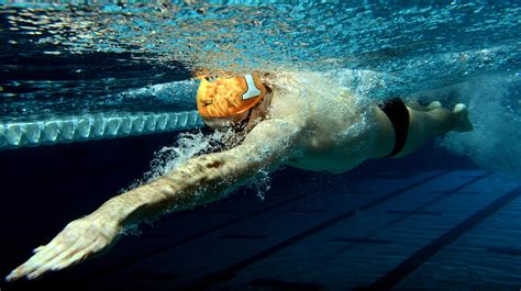 Swimmer Wallpapers Top Free Swimmer Backgrounds Wallpaperaccess