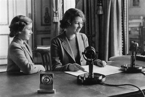 Queen Elizabeth Ii How Wartime Helped Define Her Life Of Service Bbc News