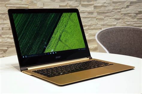 Plus, thanks to a smooth and durable corning gorilla glass touchscreen, you can tap, pinch, zoom and swipe your way around seamlessly. Acer Swift 7 - the world's slimmest laptop with 8GB RAM ...