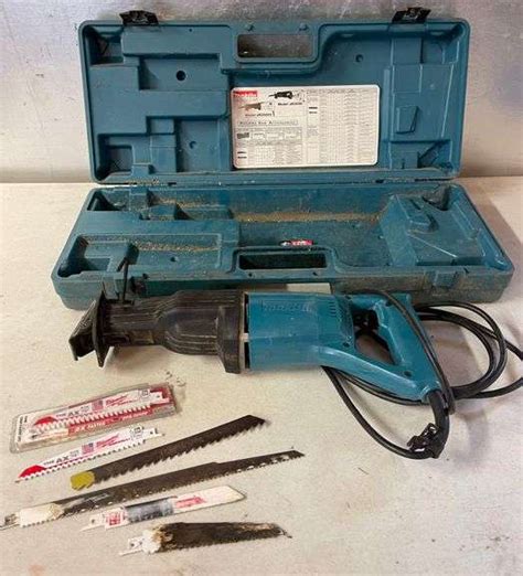 Makita Sawzall W Milwaukee Sawzall Blades Sherwood Auctions