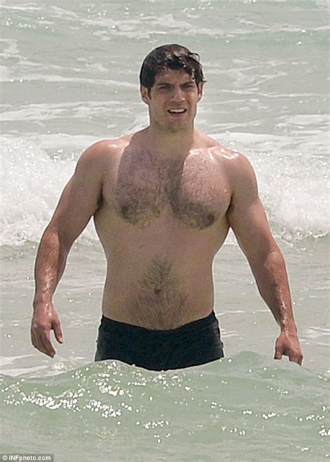 Shirtless Henry Cavill Shows Off His Muscles As He Goes For A Dip In