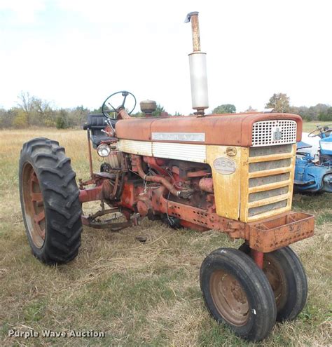 1960 Mccormick Farmall 460 Tractor In Bartlesville Ok Item Ag9132
