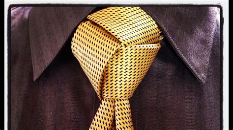 How To Tie The Trinity Knot Step By Step Instructions Youtube