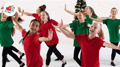 Najlepšie Vianočné Tanečné Piesne Pre Deti S ľahkou Choreografiou