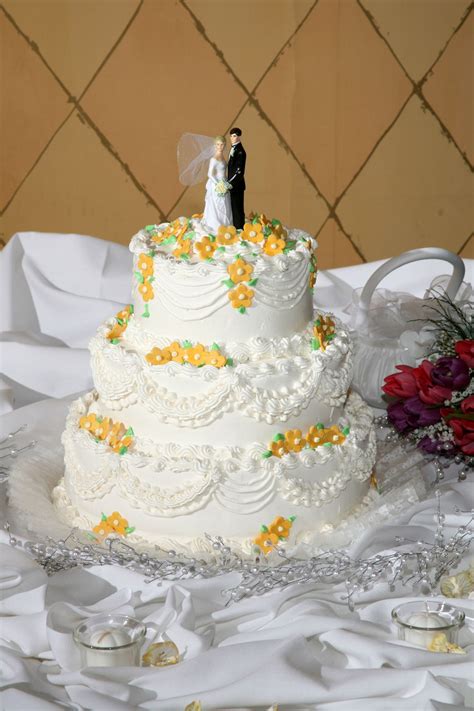 Bake Your Own Wedding Cake From Scratch With These Great Recipes Wedessence