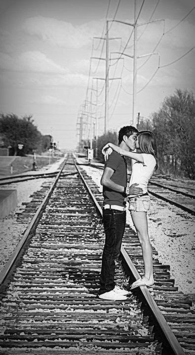 Couple Train Shoot Cute Couple Pictures Relationship