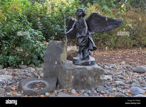 The Angel of Hope statue in Silverton, Oregon, a memorial place for