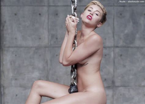 Miley Cyrus Nude In Leaked Uncensored Wrecking Ball Video Photo 11