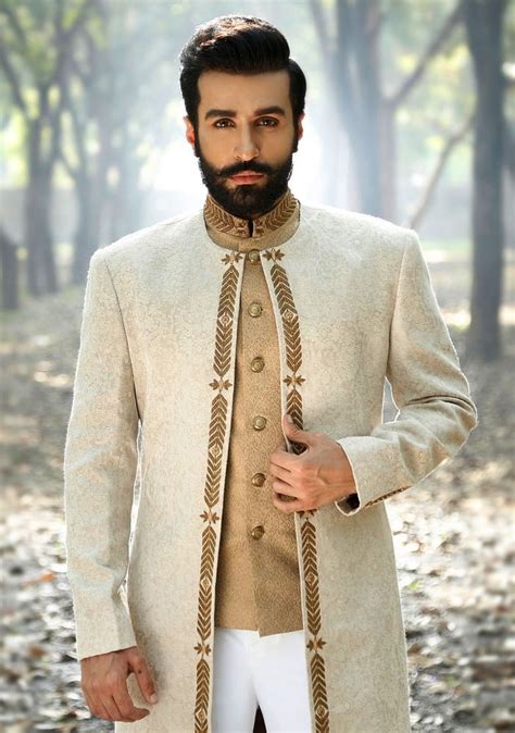 Latest Wedding Sherwani Designs By Amir Adnan Pk Vogue Sherwani