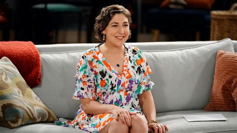 Mayim Bialik Stuns Fans With Surprise Photo With Big Bang Theory Costar
