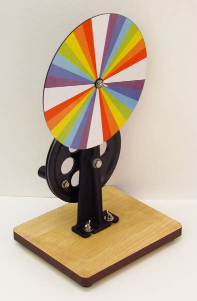 1129 15 Newtons Color Disc Wheel On Stand