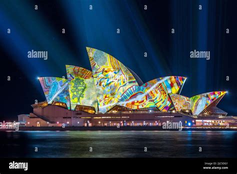 Sydney Opera House Vivid Sydney 2022 Stock Photo Alamy