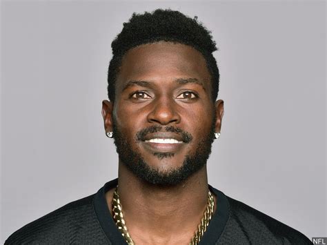 Antonio Brown faces rape accusations by former trainer - KNBN NewsCenter1