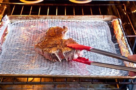 How to Broil Steak in a Stove | eHow.com | T bone steak ...