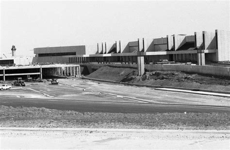 Atlantas Midfield Terminal Under Construction Sunshine Skies