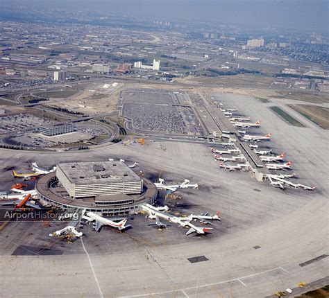 Toronto Pearson Airport: Aerial view (ca. 1975) - AirportHistory Digital Library
